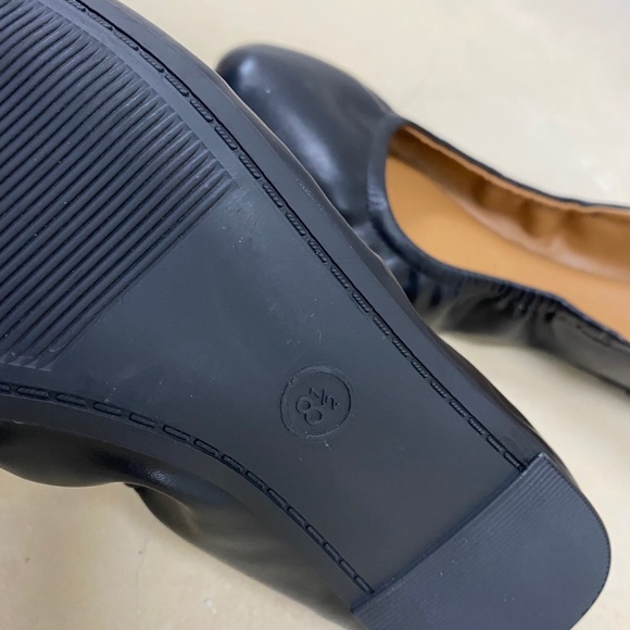 Flats - Picture 3 of 4